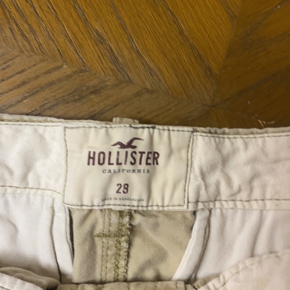 Men’s Flat Front Khaki Shorts AEO Size 28 - Picture 2 of 3